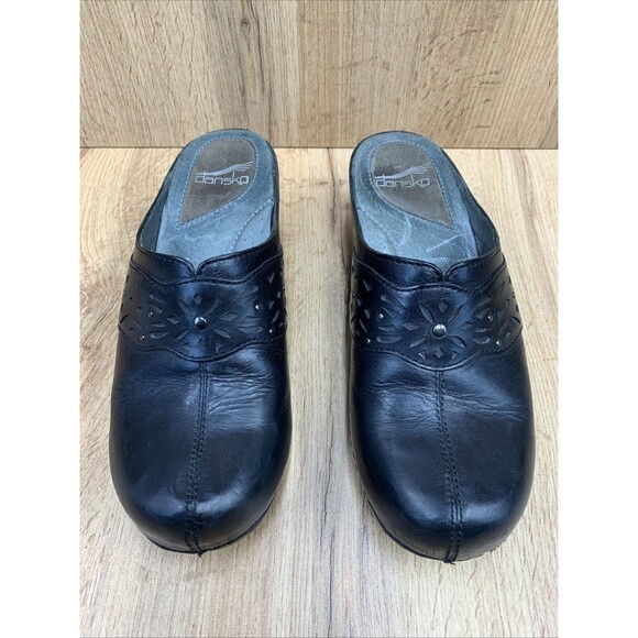 Dansko Women's Clogs Mules Slip On Leather Comfort Shoes Studs Size US 8 Eur 38 - Picture 4 of 16